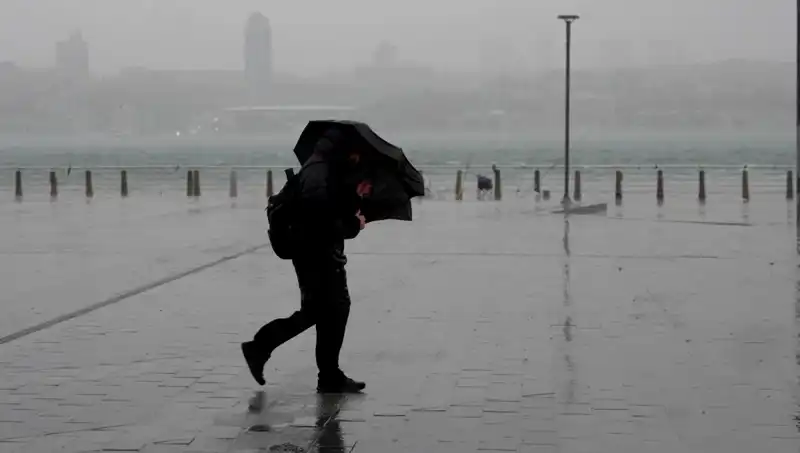 Marmara Bölgesi'nde Hava Sıcaklığı Aniden D düştü: Neler Oluyor?