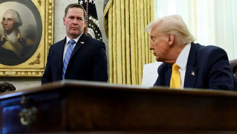 Trump’ın Danışmanı, ABD’deki Skandal Savaş Planı Sızıntısının Sorumluluğunu Üstlendi!