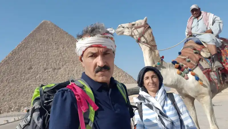 Şırnaklı Çiftin 16 Yılda 6 Kıtada Gezi Macerası: İneklerden Gezi Masrafları Nasıl Karşılandı?