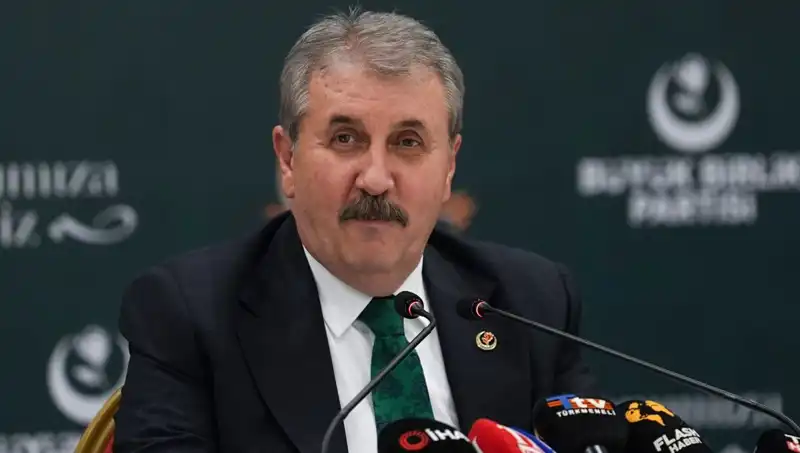 BBP Lideri Destici'nin "Terörsüz Türkiye" Vurgusu: Güven Sorunu!