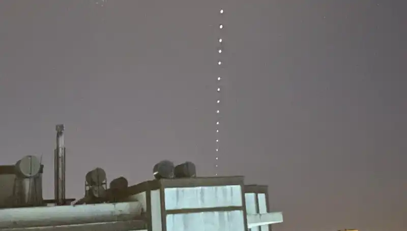 Adana Gökyüzü, Starlink Uyduları ile Renkleniyor: Heyecan Verici Gözlemler